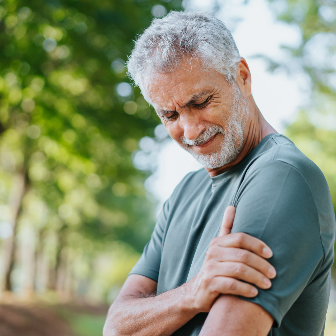 Shoulder and arm pain treatments at Battersea & Chelsea Chiropractic—relieving nerve pressure, tension, and joint discomfort for patients in Chelsea, Battersea, Pimlico, and SW London.