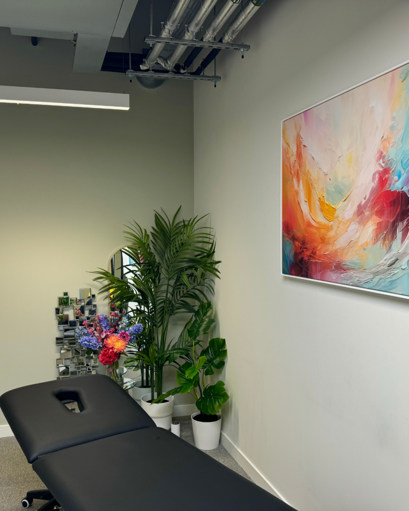 London Chiropractor Clinic Room of Top Rated Battersea Chiropractor