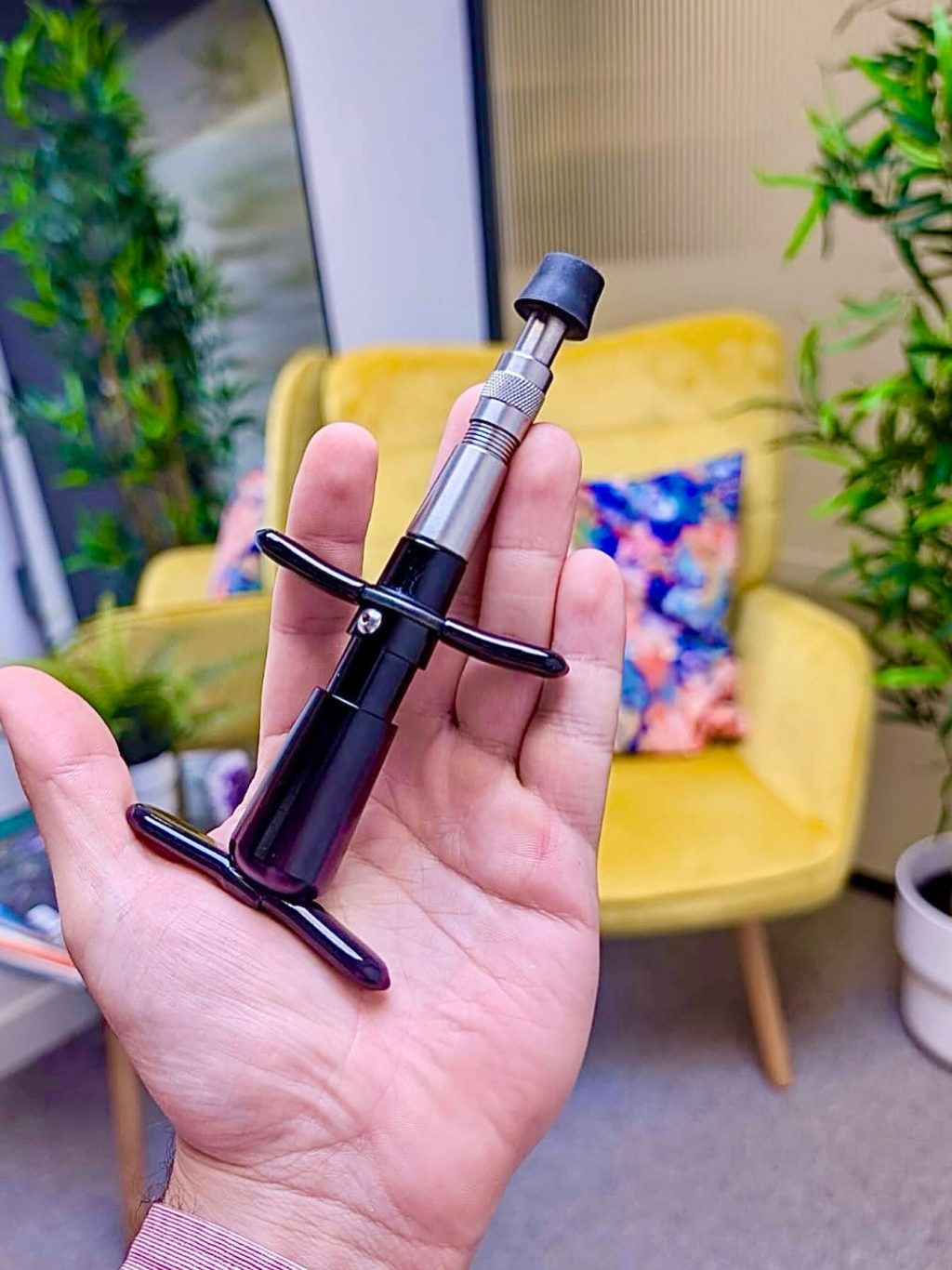 Instagram post from battersea_chelsea_chiropractic. This post is in position 0.